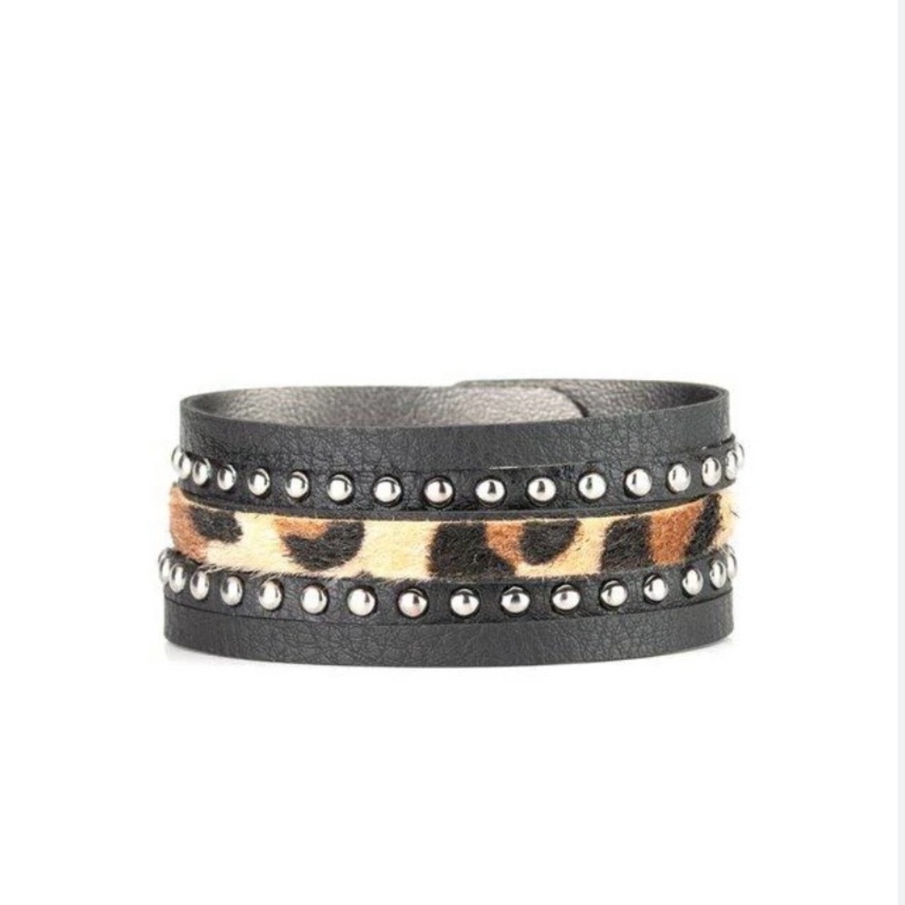 paparazzi Black Studded Bracelet with Leopard Accent